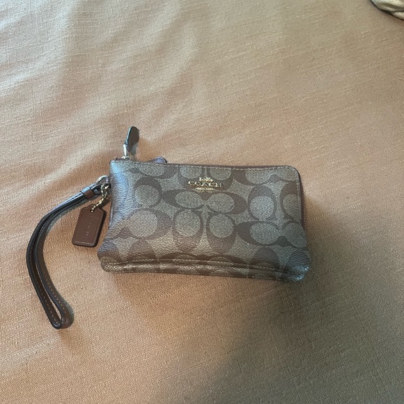 COACH large wristlet DOUBLE ZIP WALLET - Picture 5 of 13